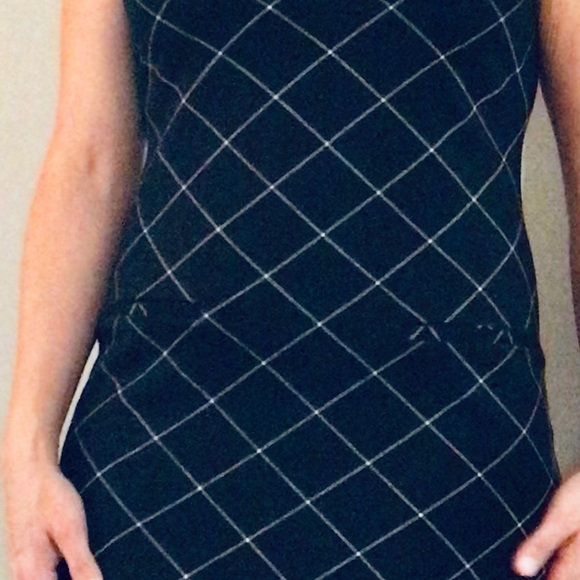 Sharagano Sleeveless Dress - Picture 2 of 7